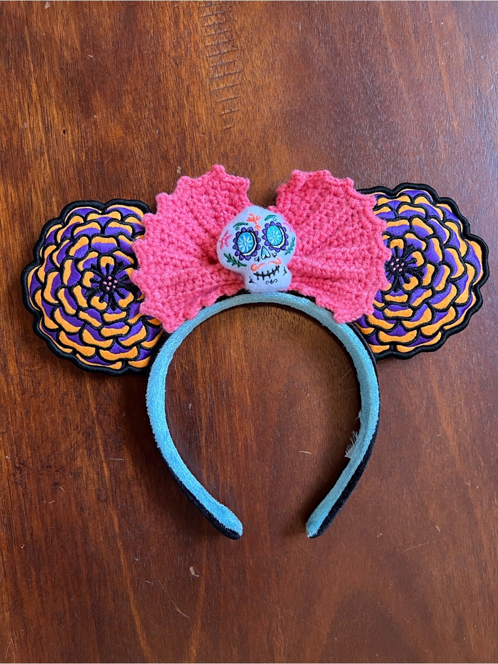 Disney Parks Coco Día de los Muertos Minnie Ears Sugar Skull Headband